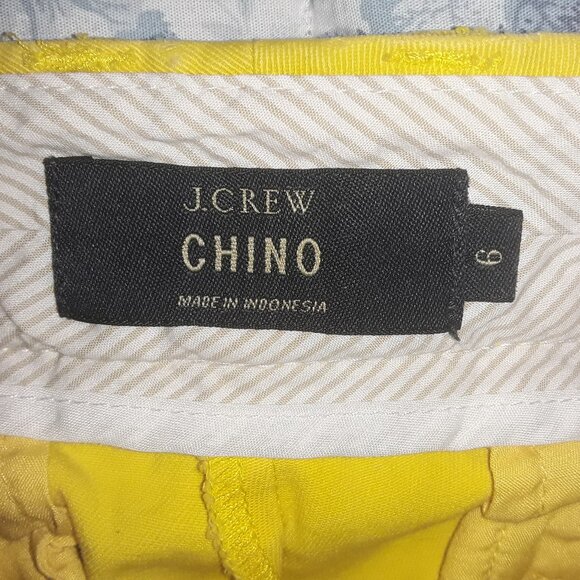J. Crew Chino ladies size 6 bright yellow short shorts w/zipper & clasp fly - Picture 3 of 4
